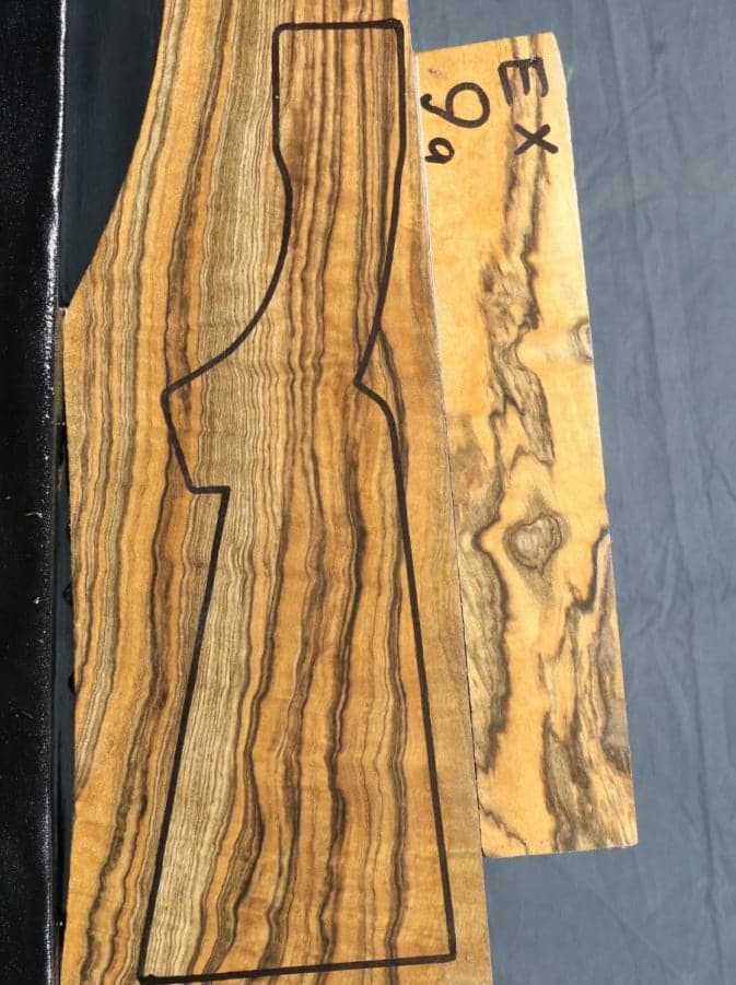 Culata de nogal turco Grado Exhibition EX9