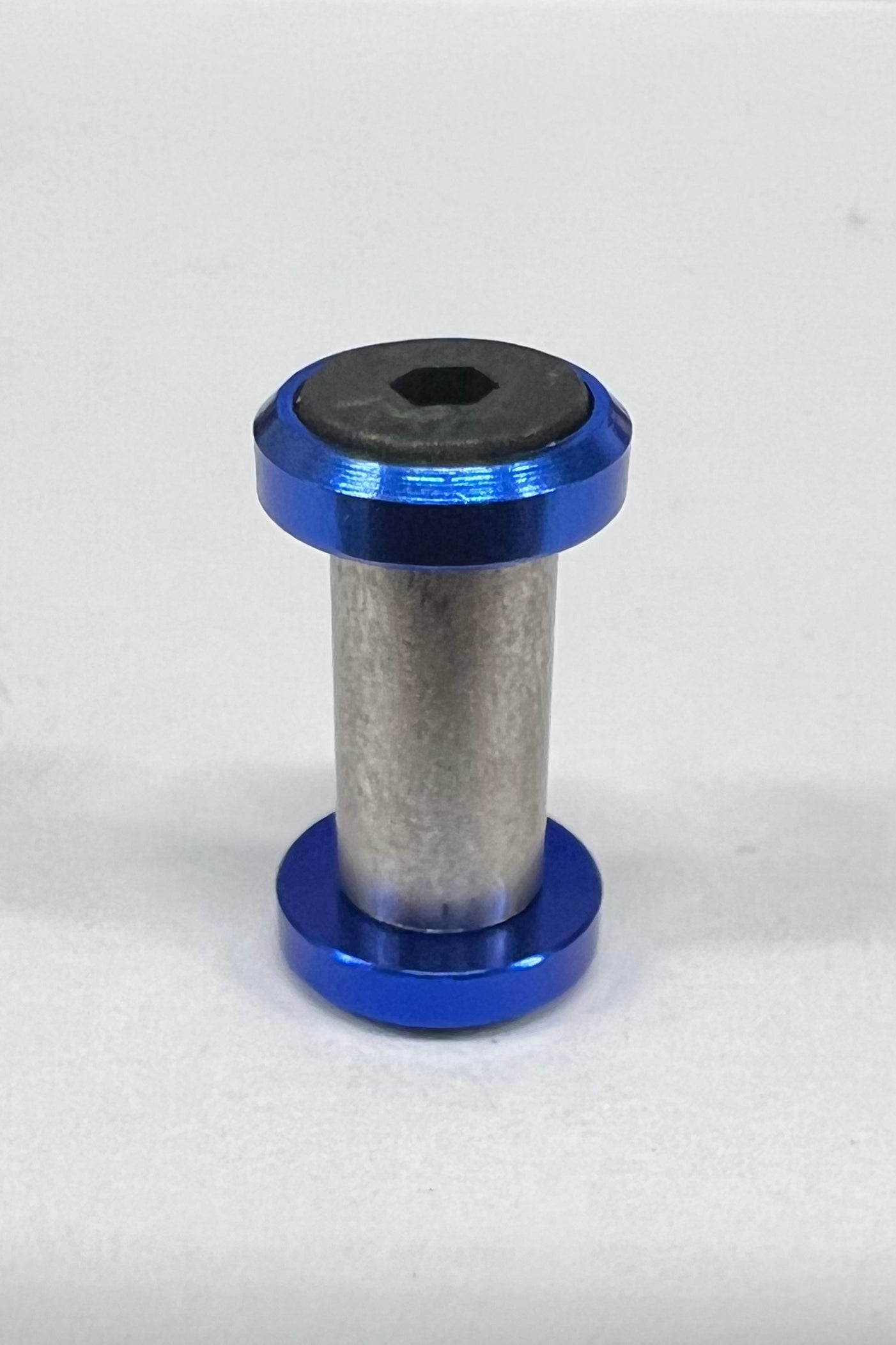 Tornillo para mango: tornillo pequeño negro con arandela de color