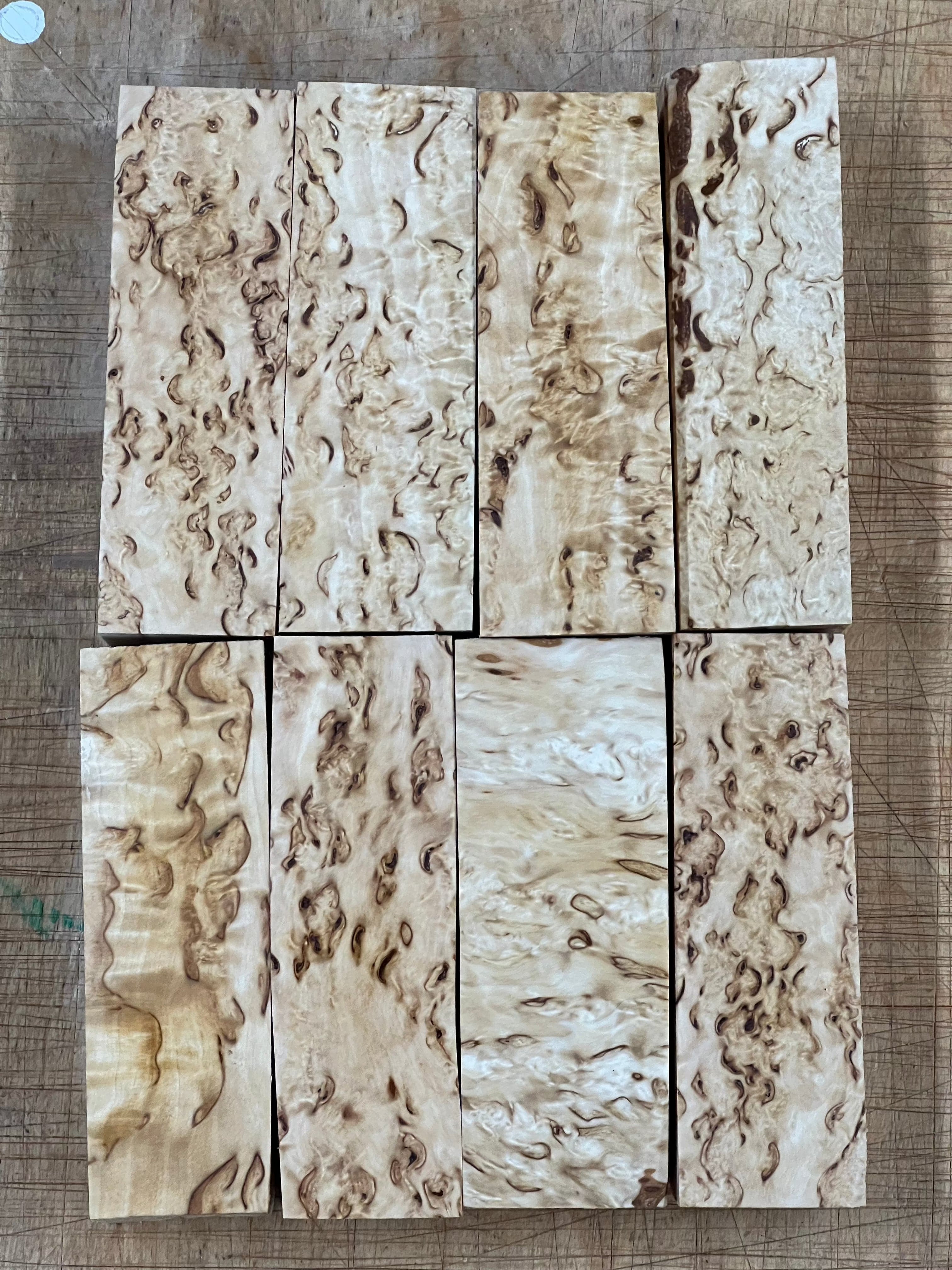 Abedul natural, abedul rizado (masur) aprox. 30x40x120