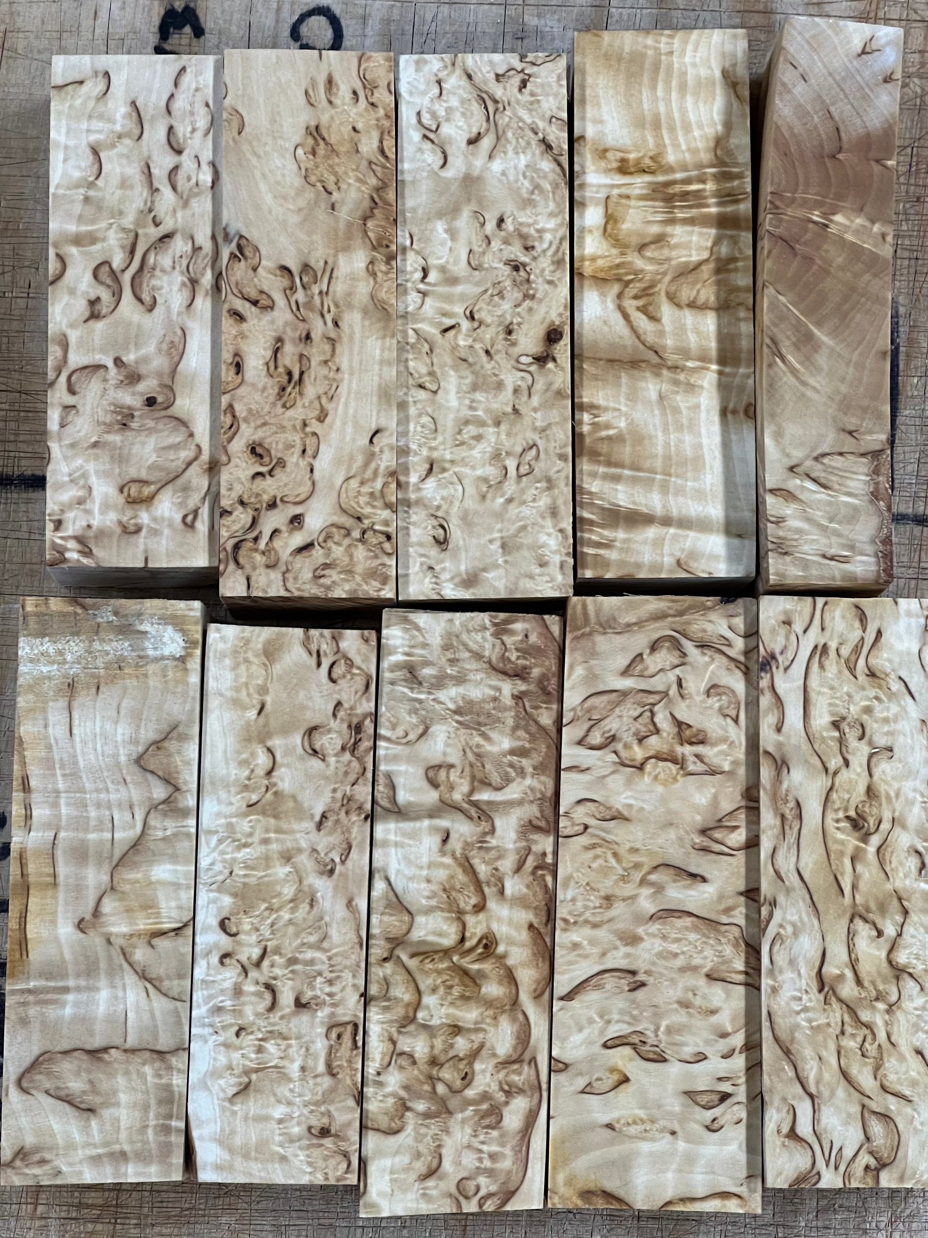 Abedul natural, abedul rizado (masur) aprox. 30x40x120