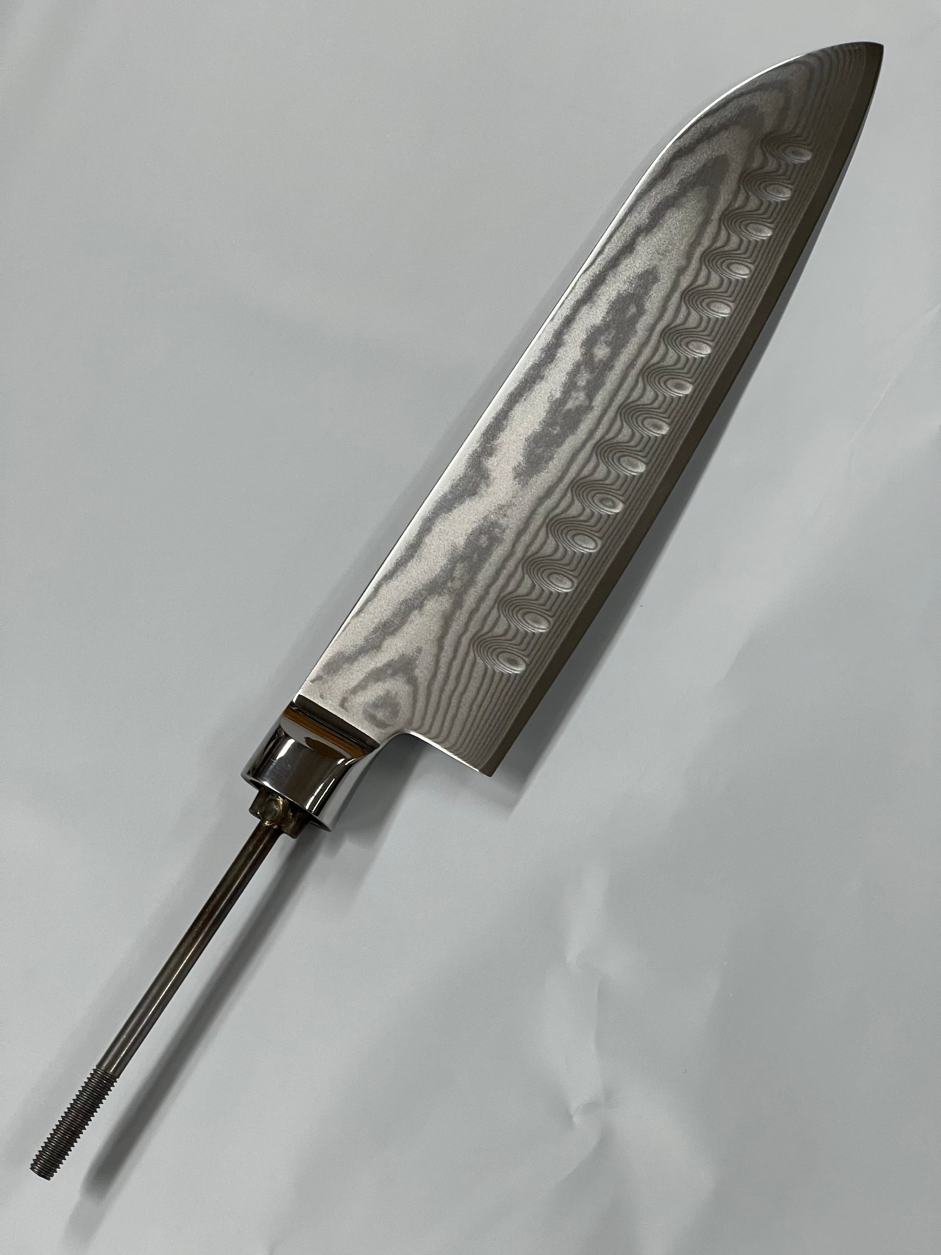 Santoku - Cuchillo de chef de acero damasco AUS10 de 7" con espiga oculta y virola