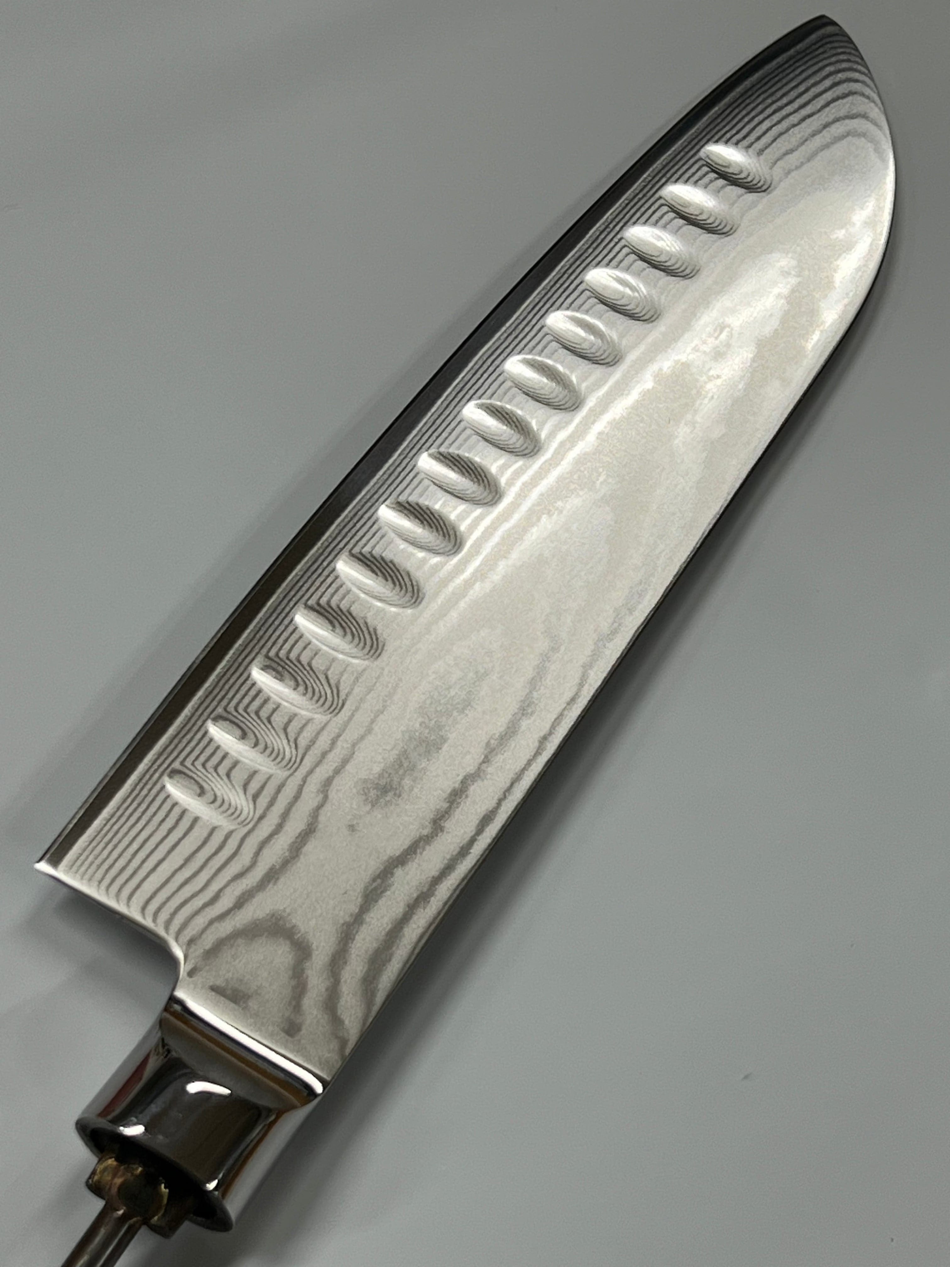 Santoku - Cuchillo de chef de acero damasco AUS10 de 7" con espiga oculta y virola