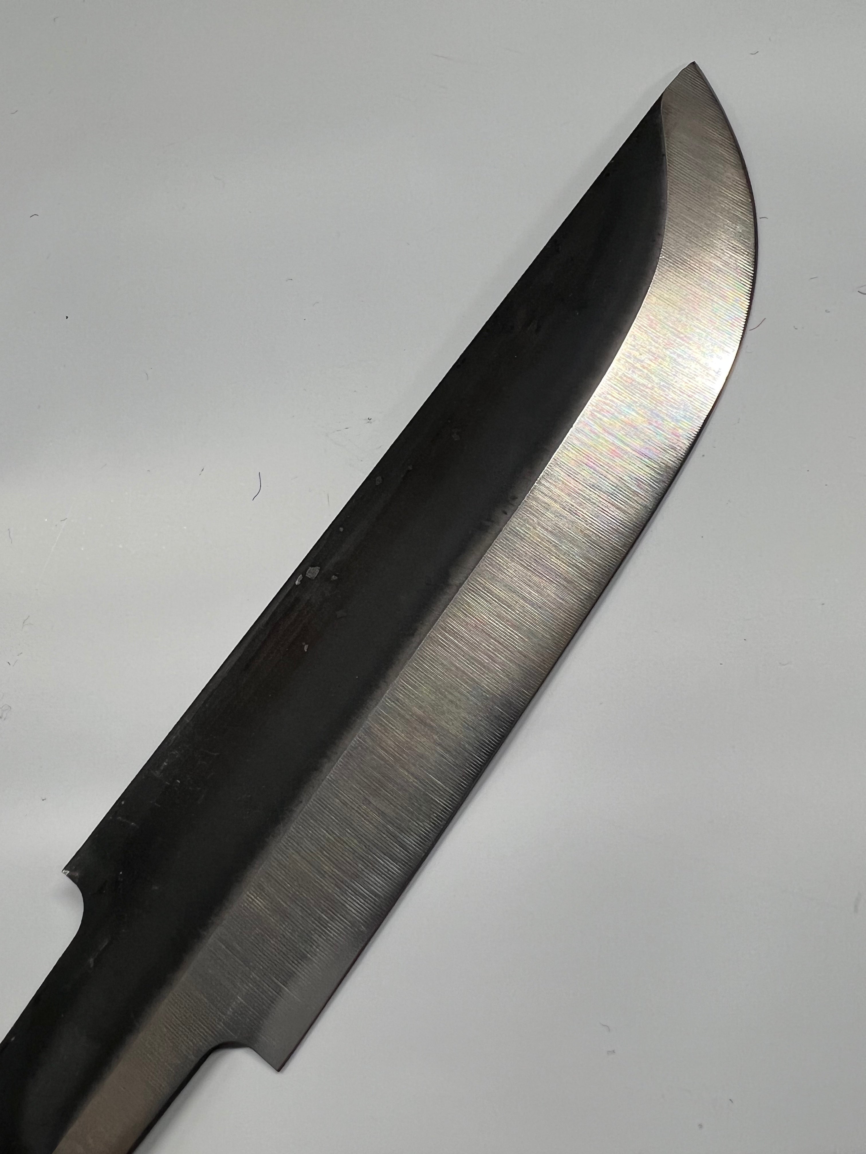 Hoja de cuchillo Leuku de 120 mm sin ricasso