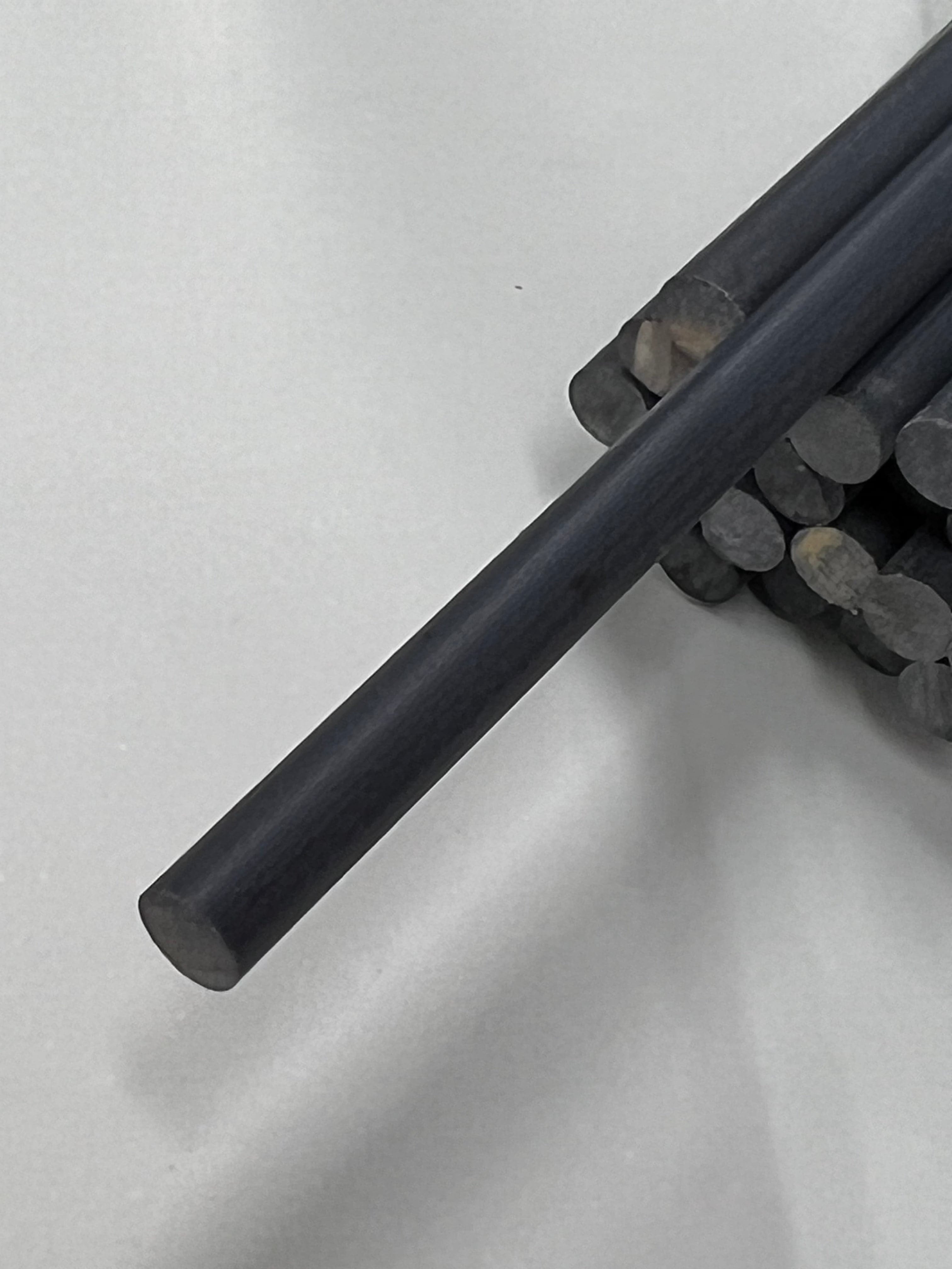 Pin G10