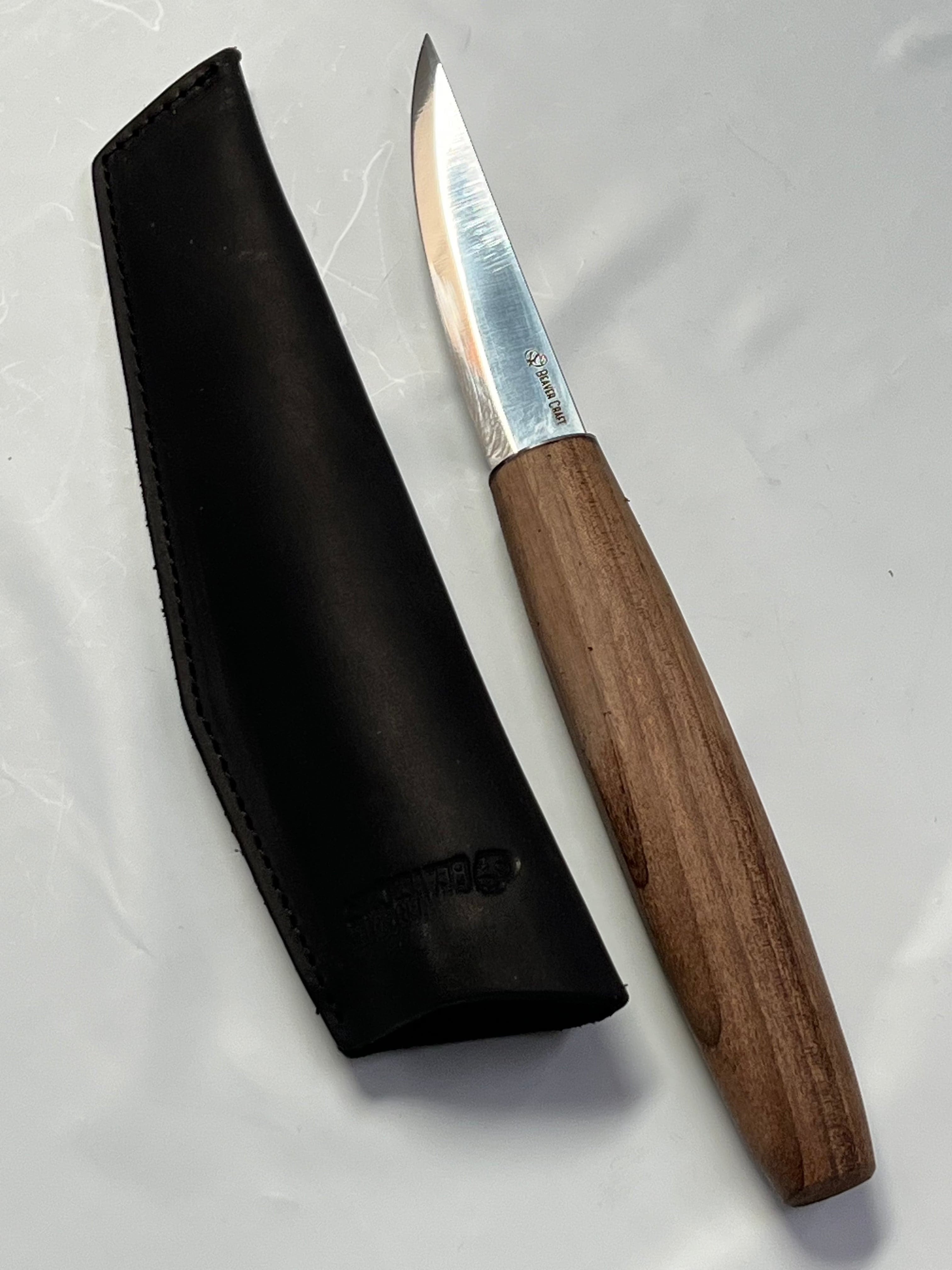 Cuchillo para tallado en madera 78mm C4X con funda de cuero Beaver Craft