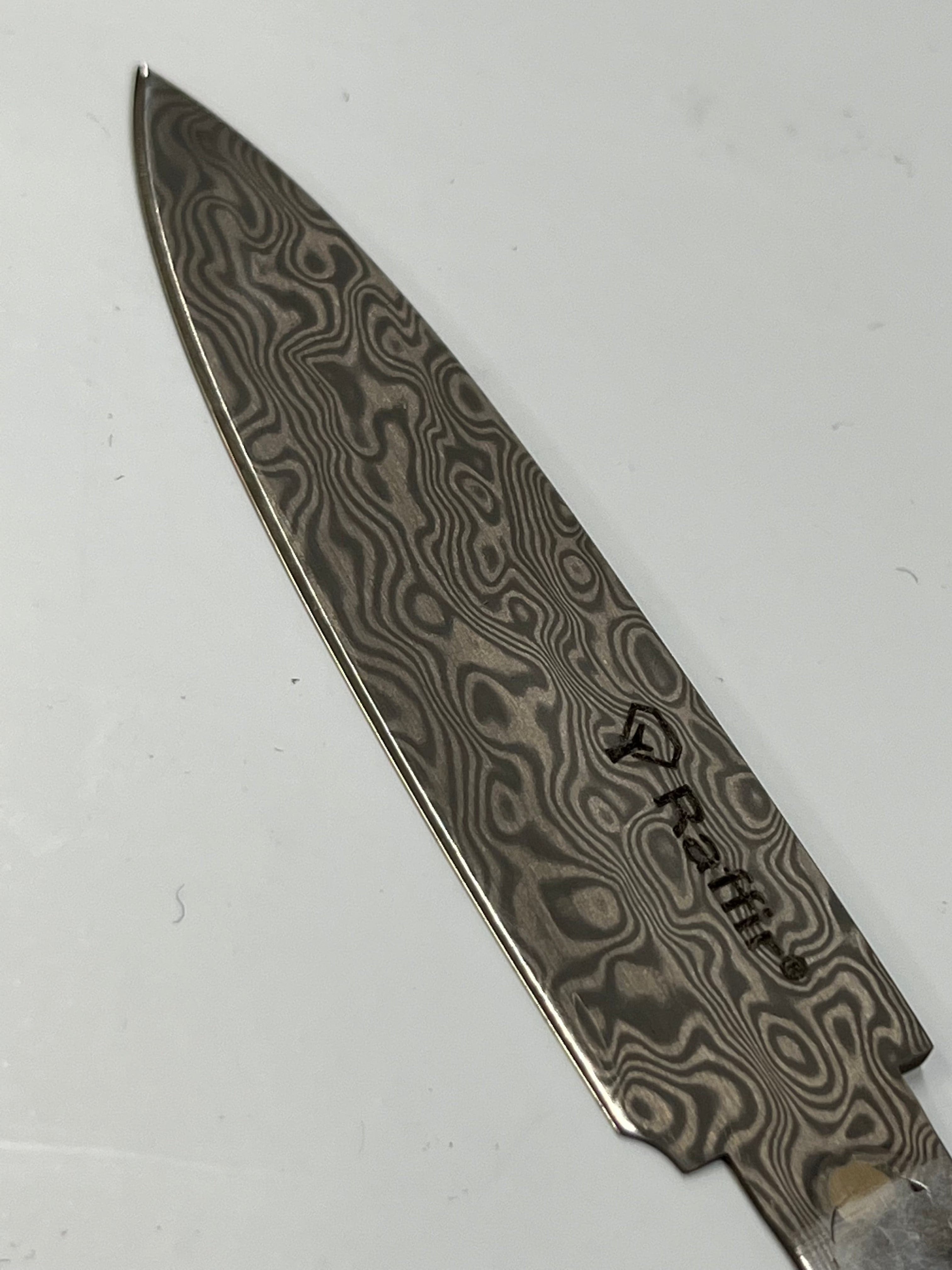 Cuchillo de cocina escandinavo de damasco
