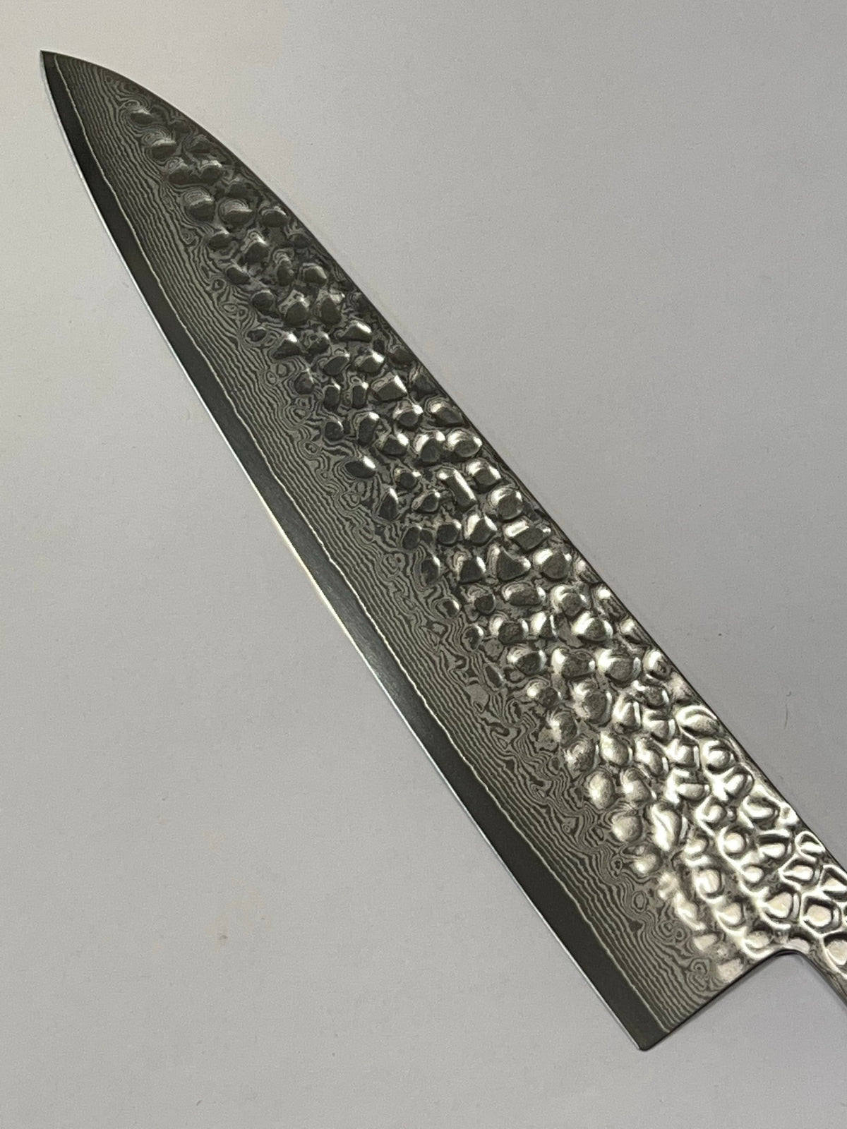 Hoja de cuchillo japonesa forjada a mano Gyuto 210 VG10 Damasco