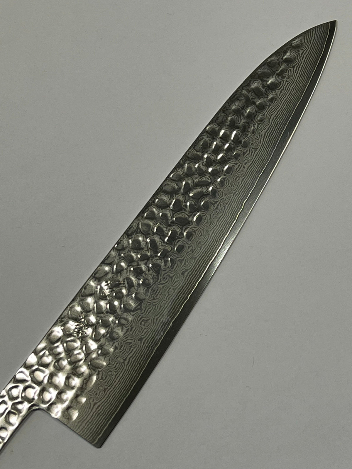 Hoja de cuchillo japonesa forjada a mano Gyuto 210 VG10 Damasco