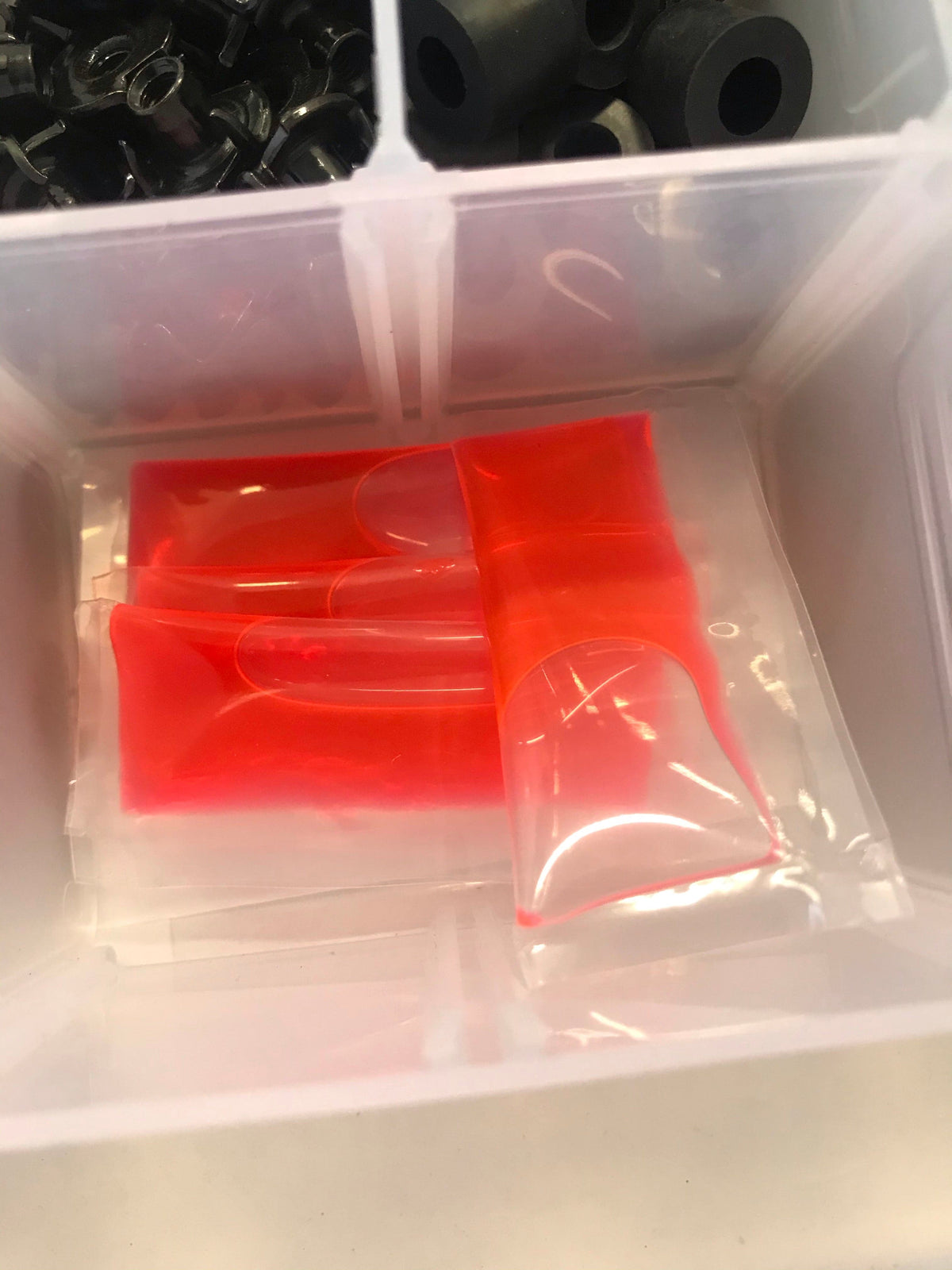 Kit de tornillería para fundas de Kydex