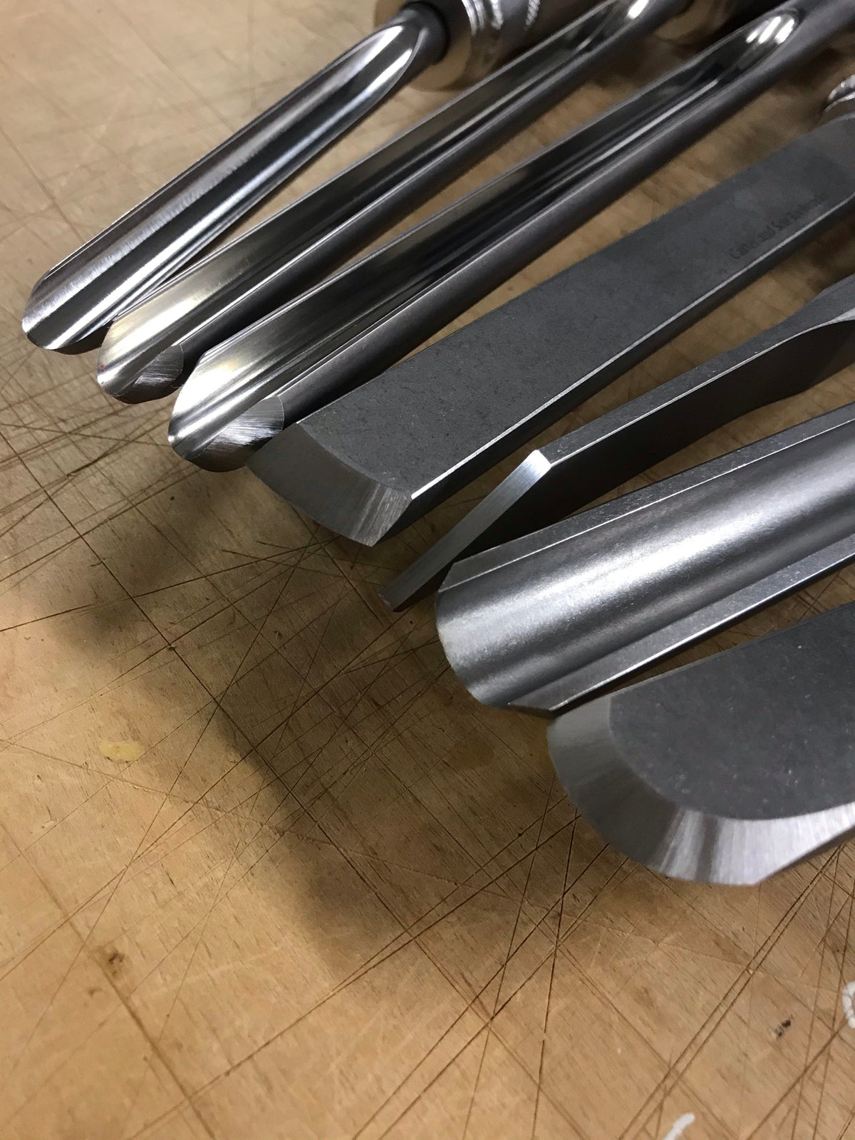 Gubia de torno M42 de acero rápido - Carter and Son Toolworks