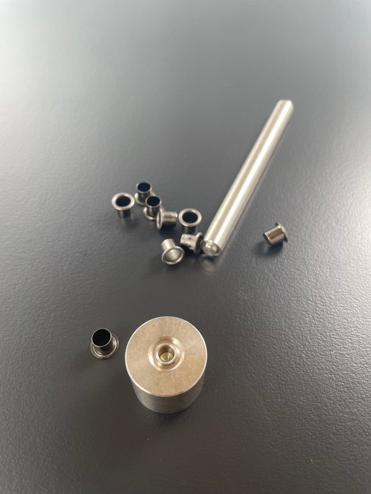 Ojales de 1/4” para KYDEX (200 unidades)