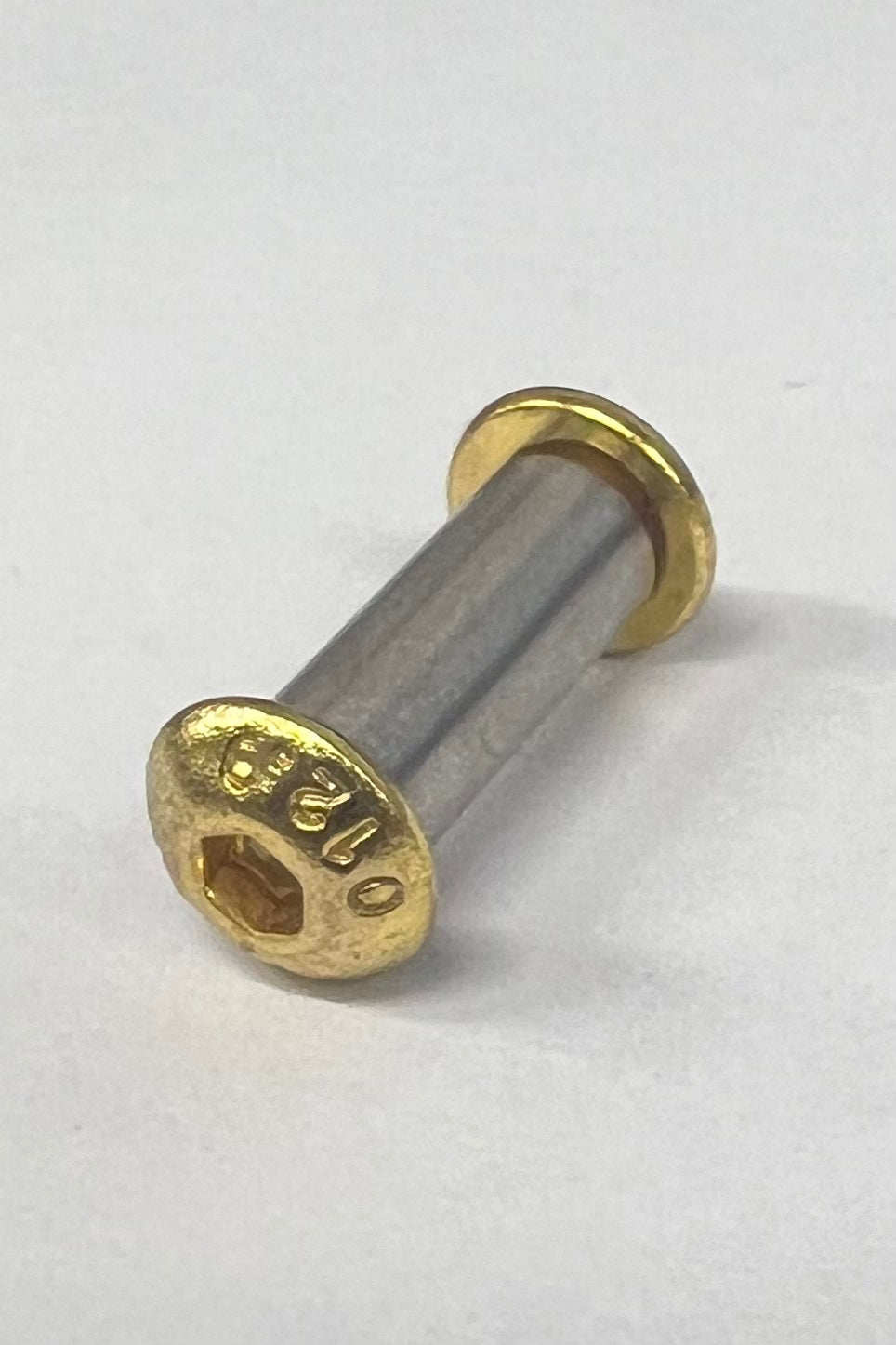 Tornillo para mango - Tornillo pequeño redondeado