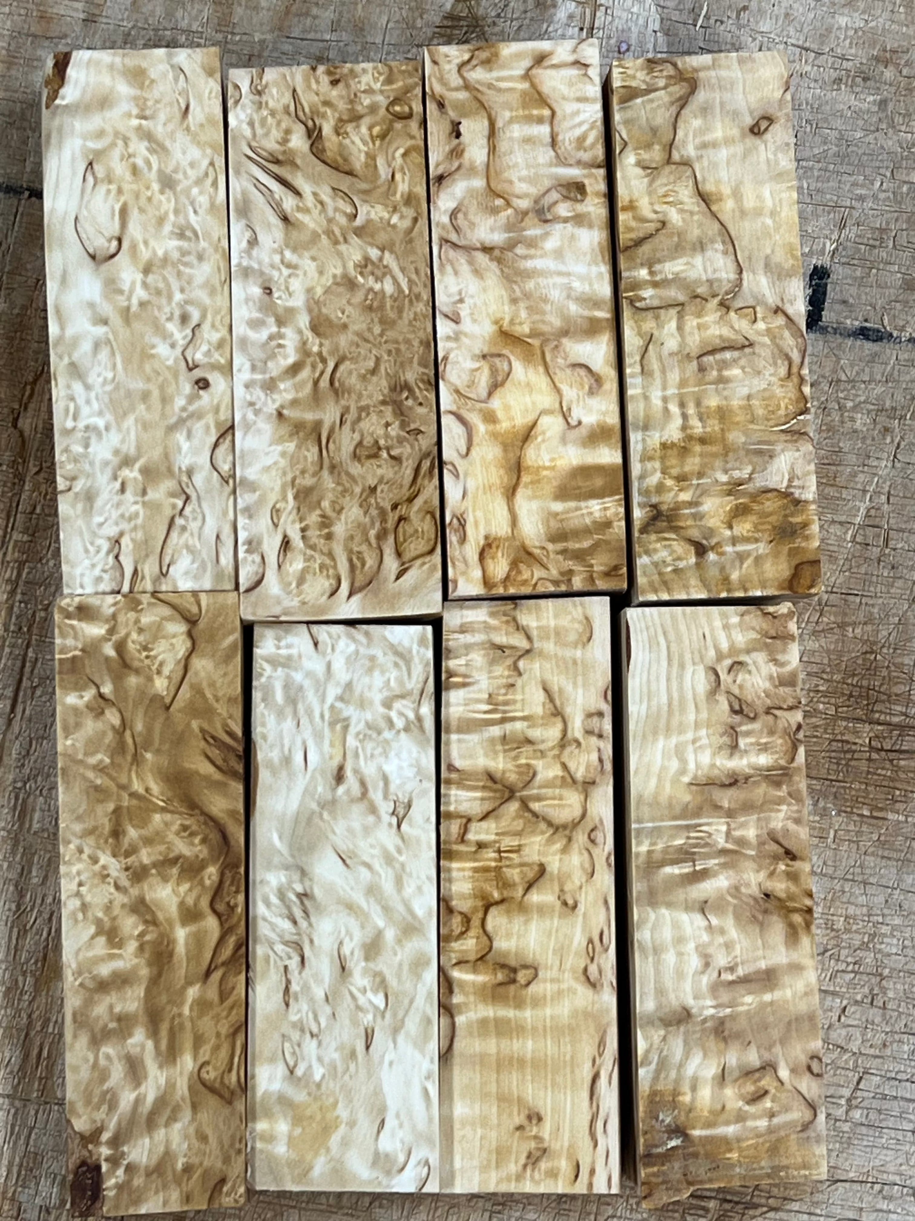 Abedul natural, abedul rizado (masur) aprox. 30x40x120