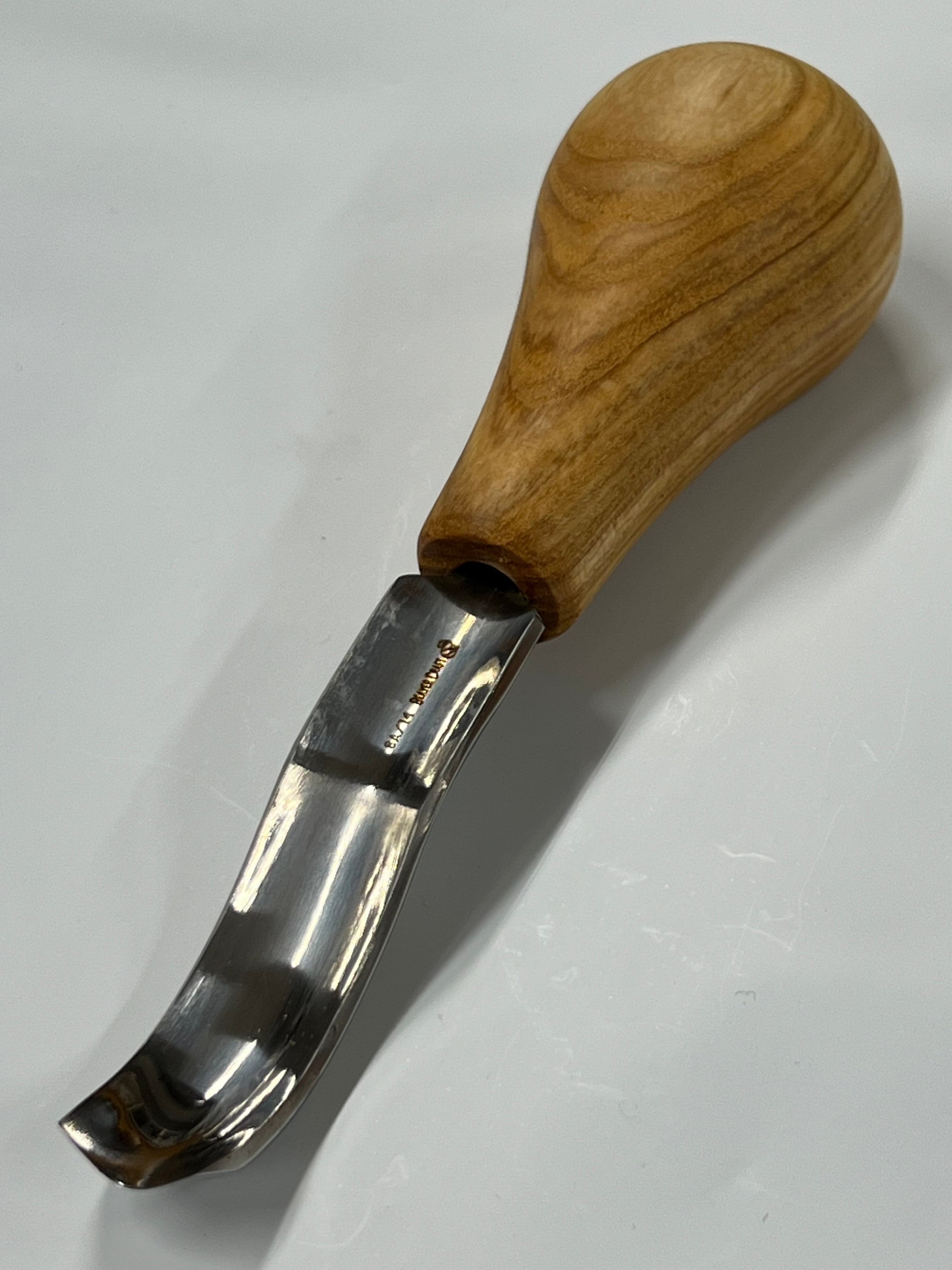 Gubia de tallar 75x14mm curva redondeada P8a/14 con mango de bola