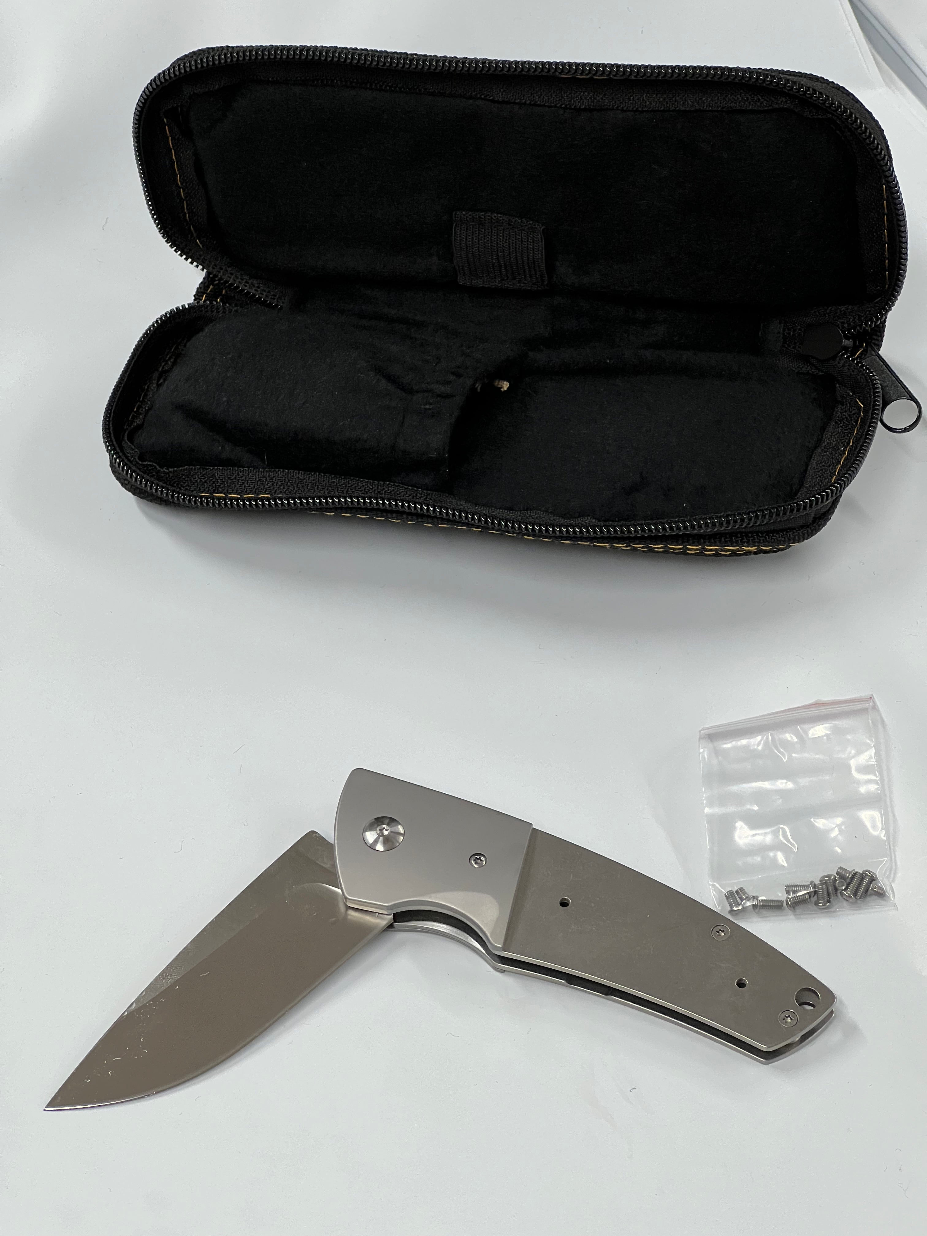Juego de navajas tácticas con acero inoxidable VG10