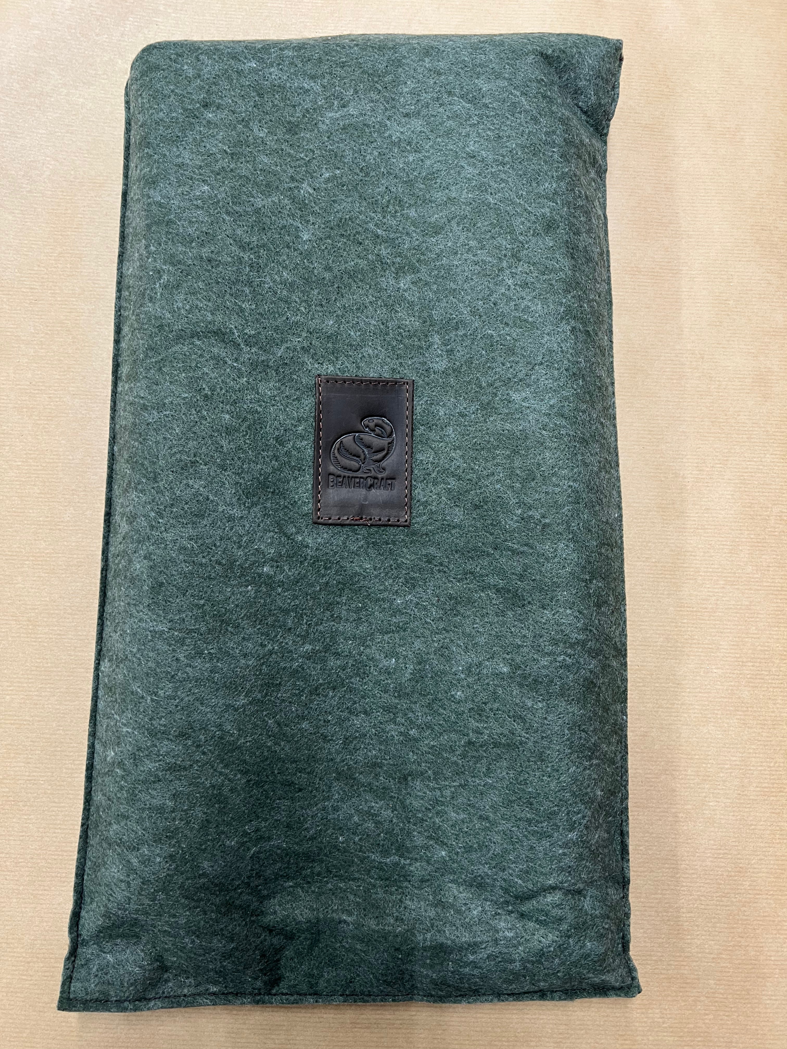 Delantal ajustable de cuero marrón AP2X