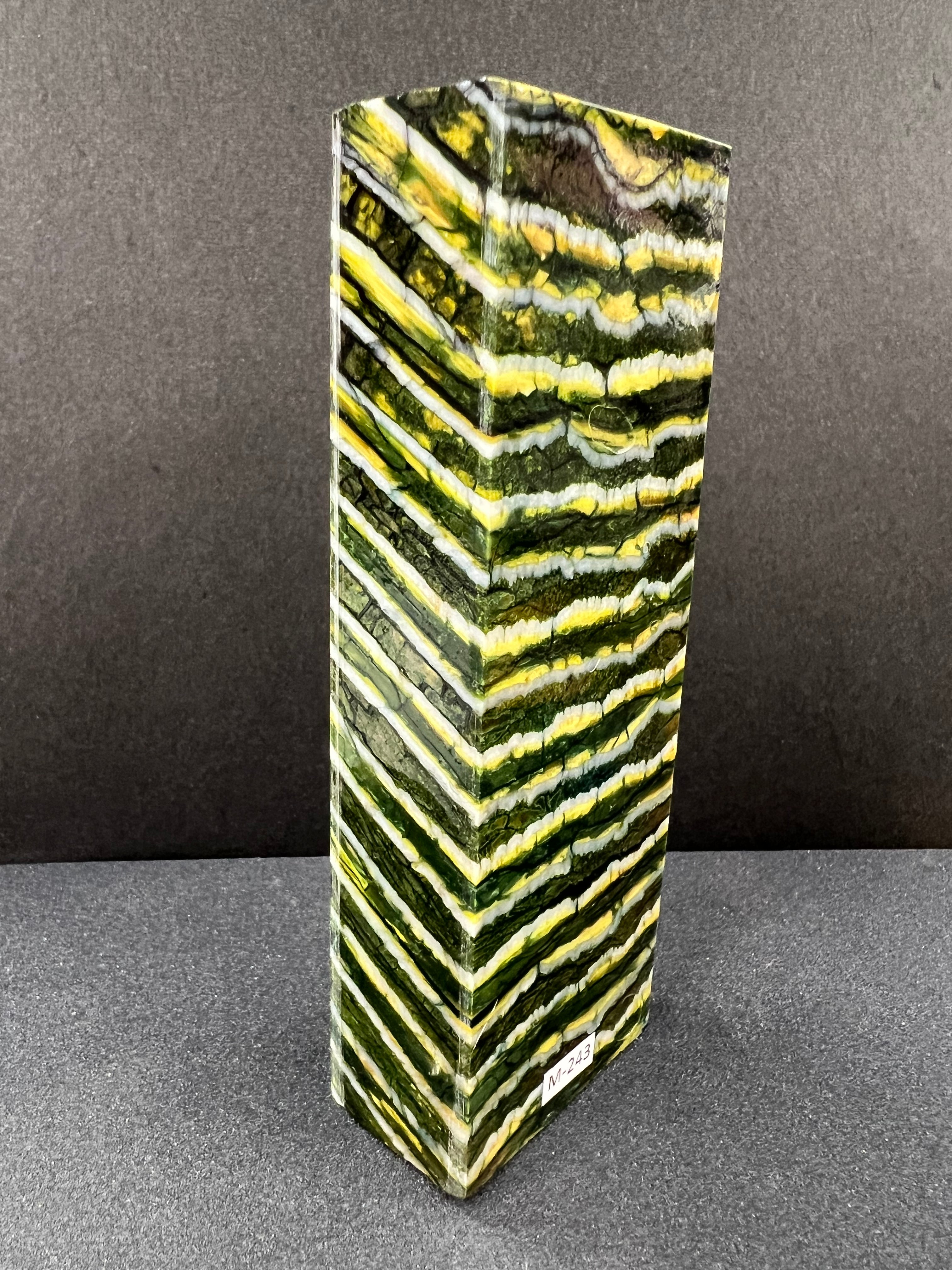 Mango de molar de mamut M243 (verde 17)