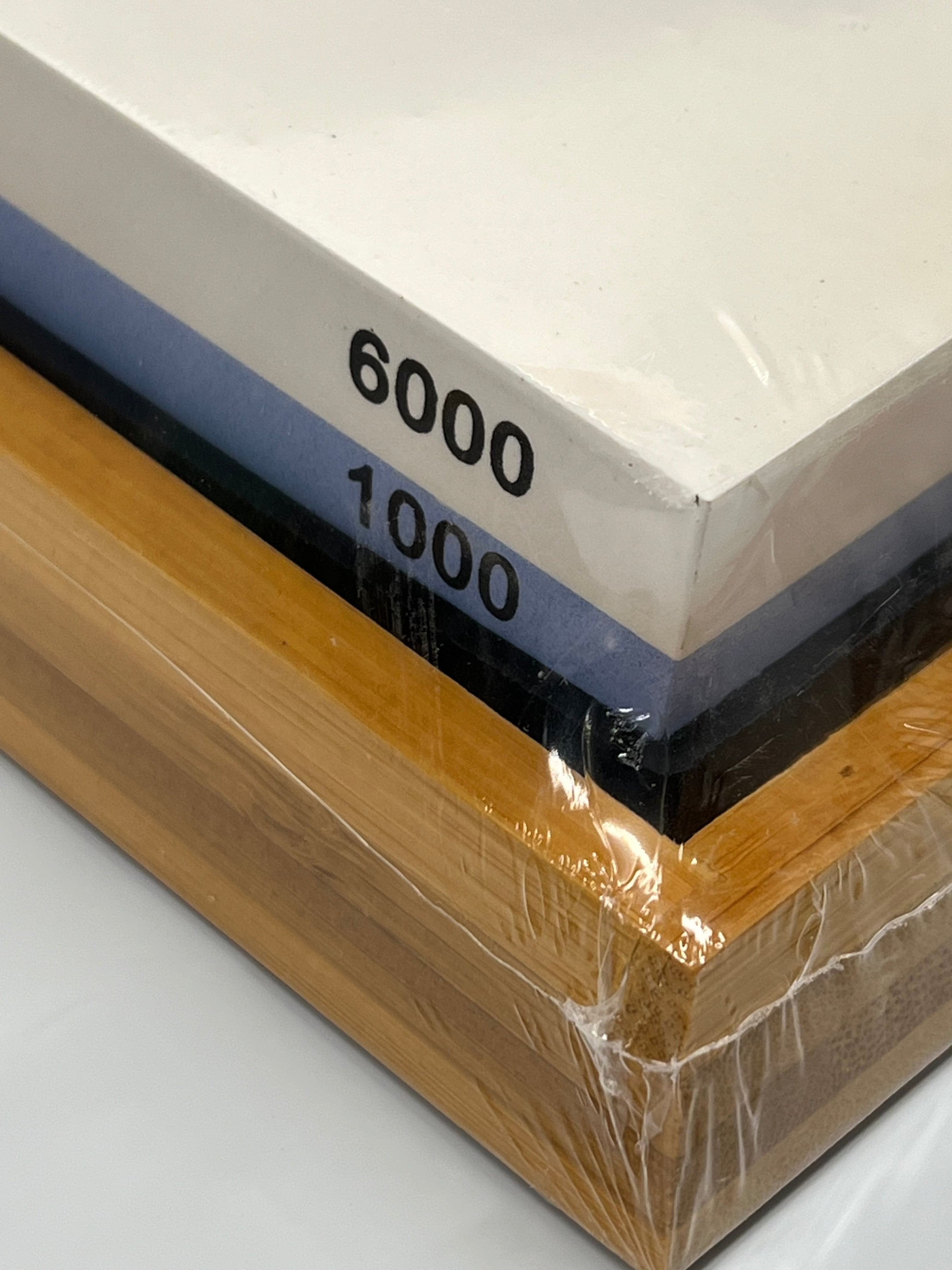 Piedra de afilar japonesa doble con base de bambú 1000/6000 RW018