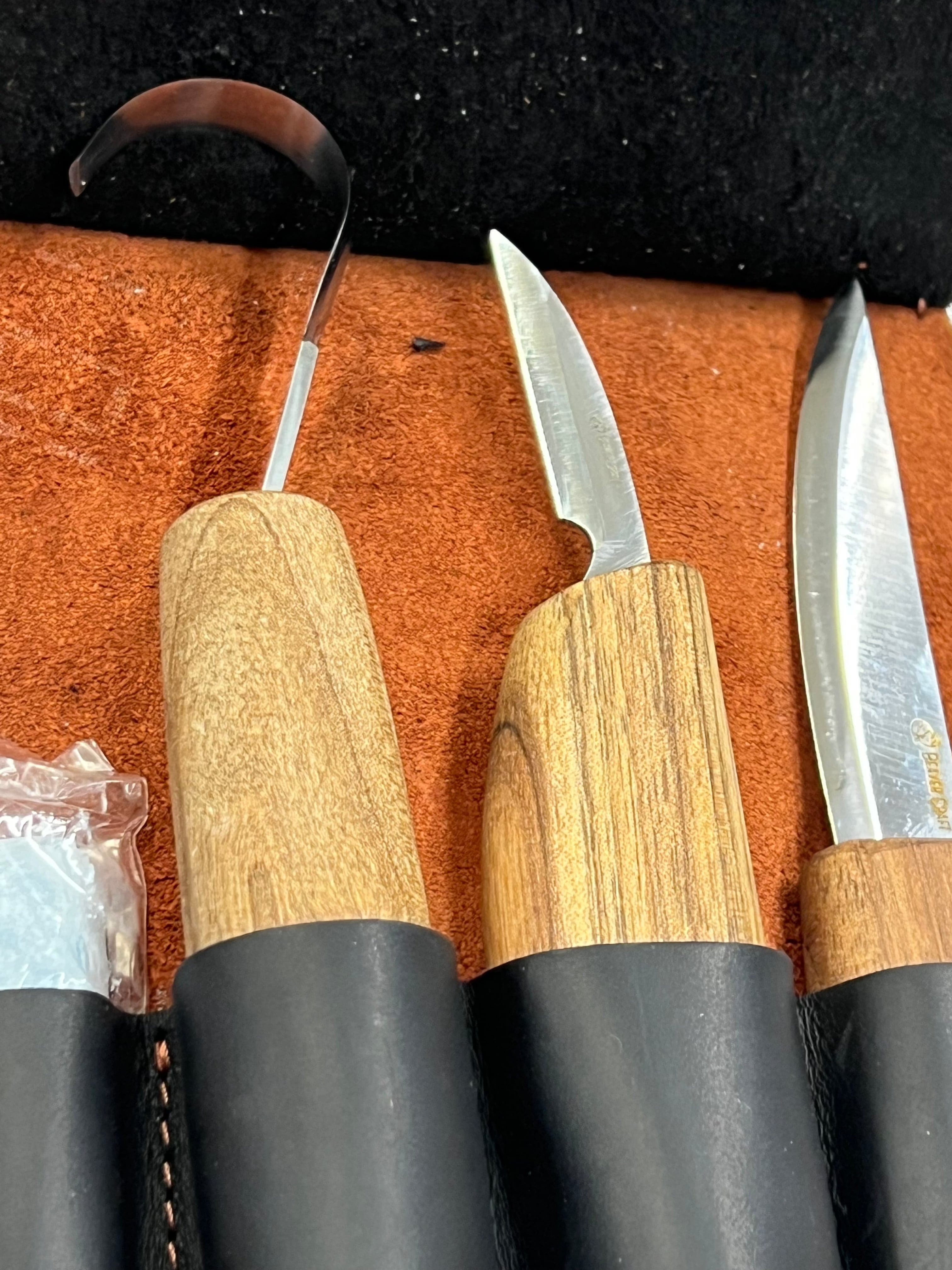 Juego de herramientas para tallado en madera en cuero S13X Beaver Craft