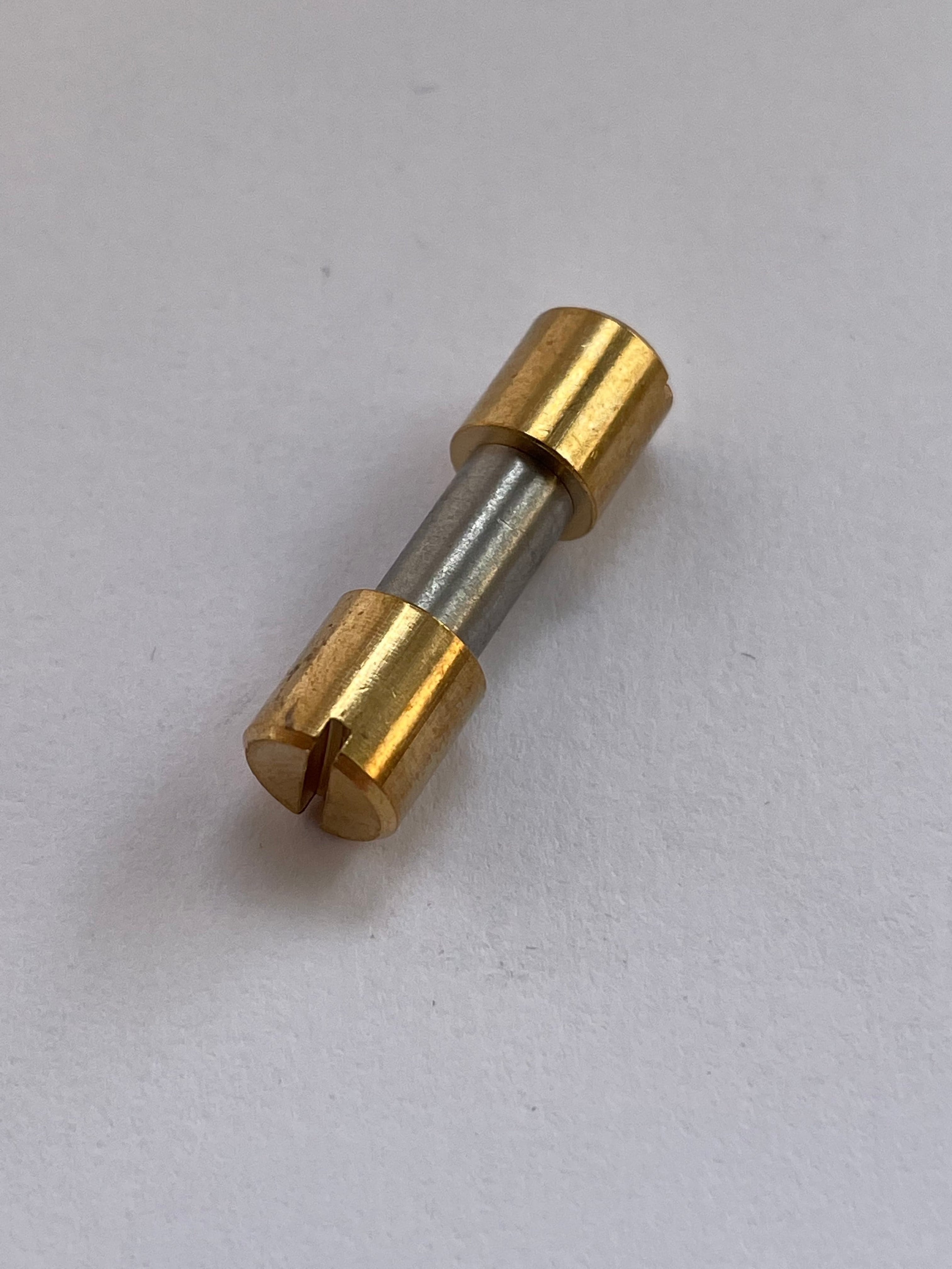 Tornillo Corby