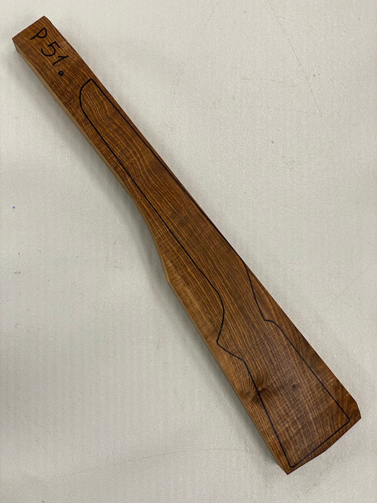 Culata de nogal turco grado 3 P-51