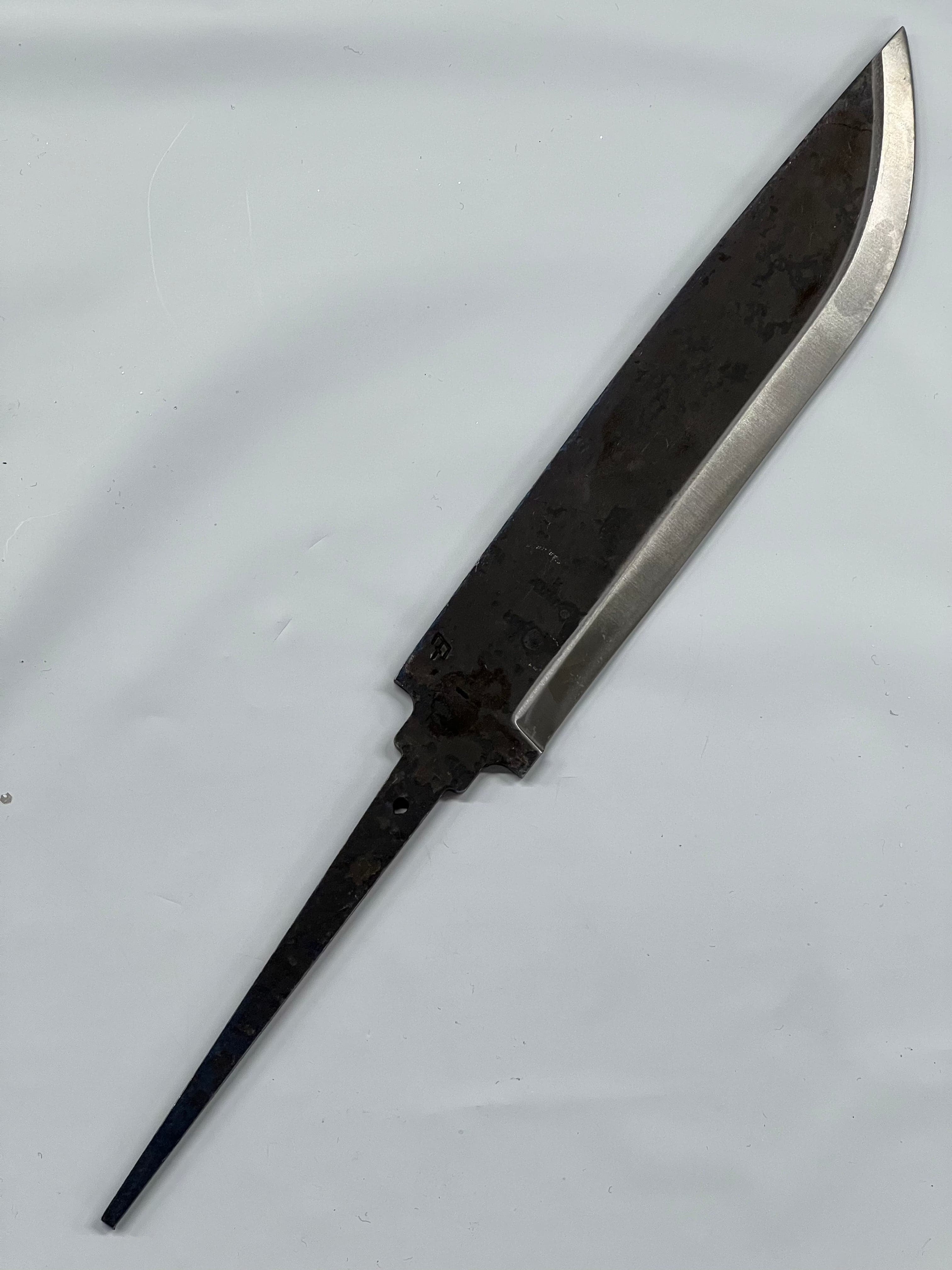 Hoja de cuchillo Brisa Leuku 180