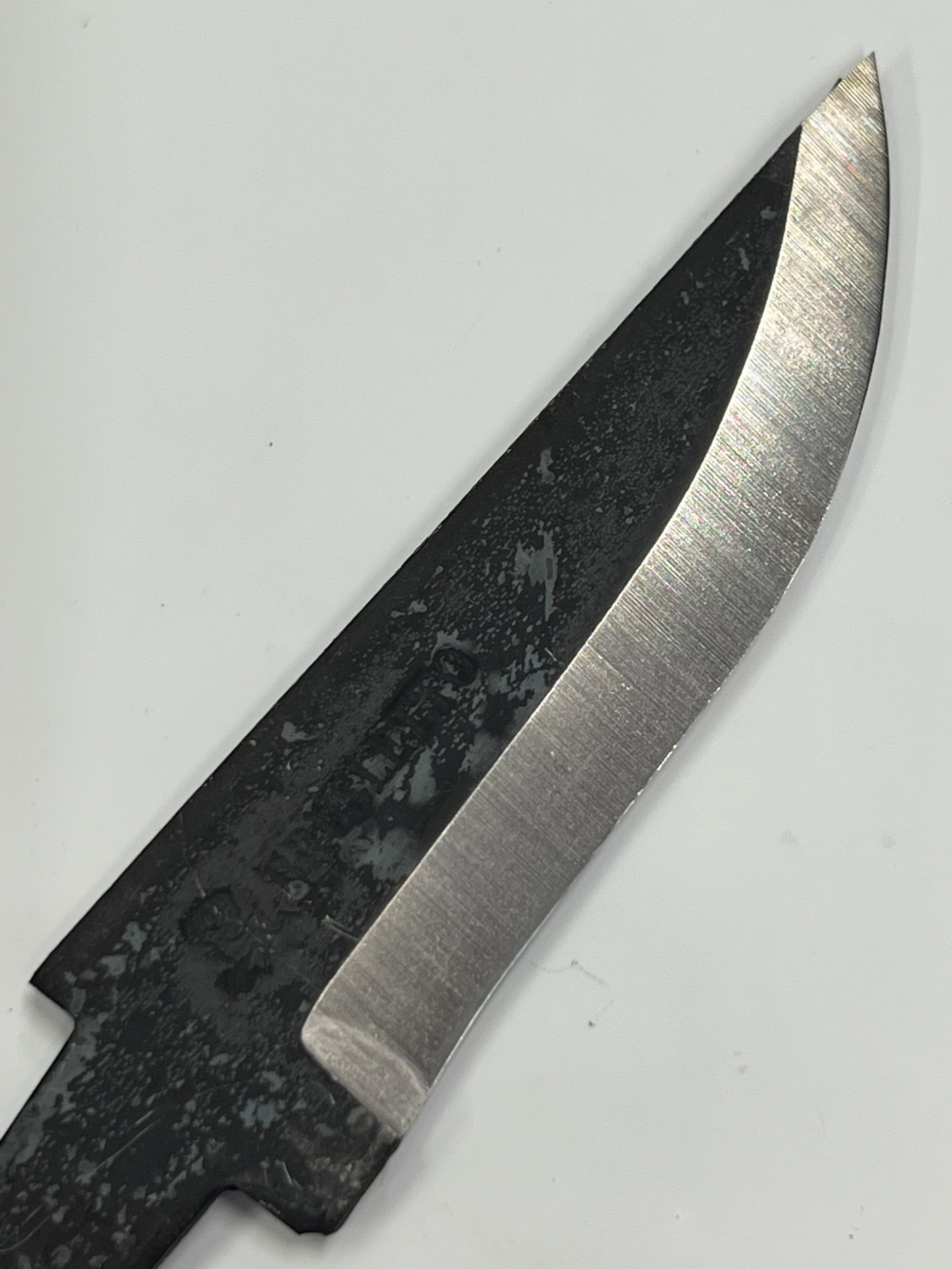 Cuchillo de tallar Brusletto 62mm (25900)