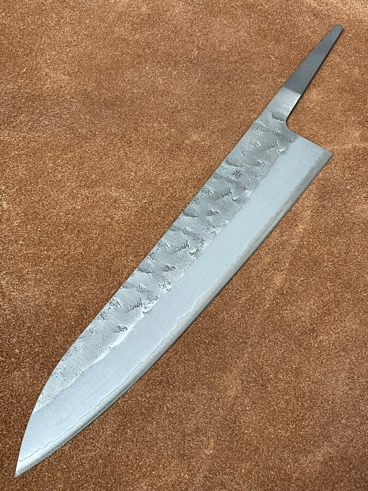 Hoja de cuchillo japonesa forjada a mano Gyuto 240 Silver3